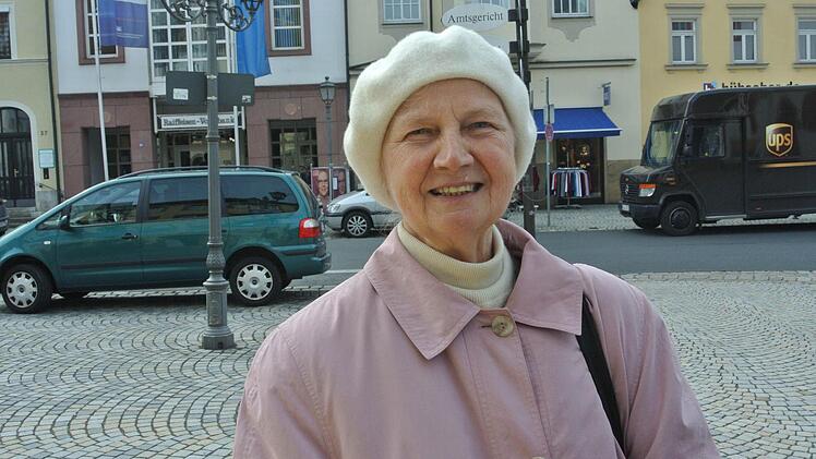 Fühlt sich verantwortlich: Helga Koeppe sieht den Bahnhof auch mit den Augen der Kinder und Jugendlichen.