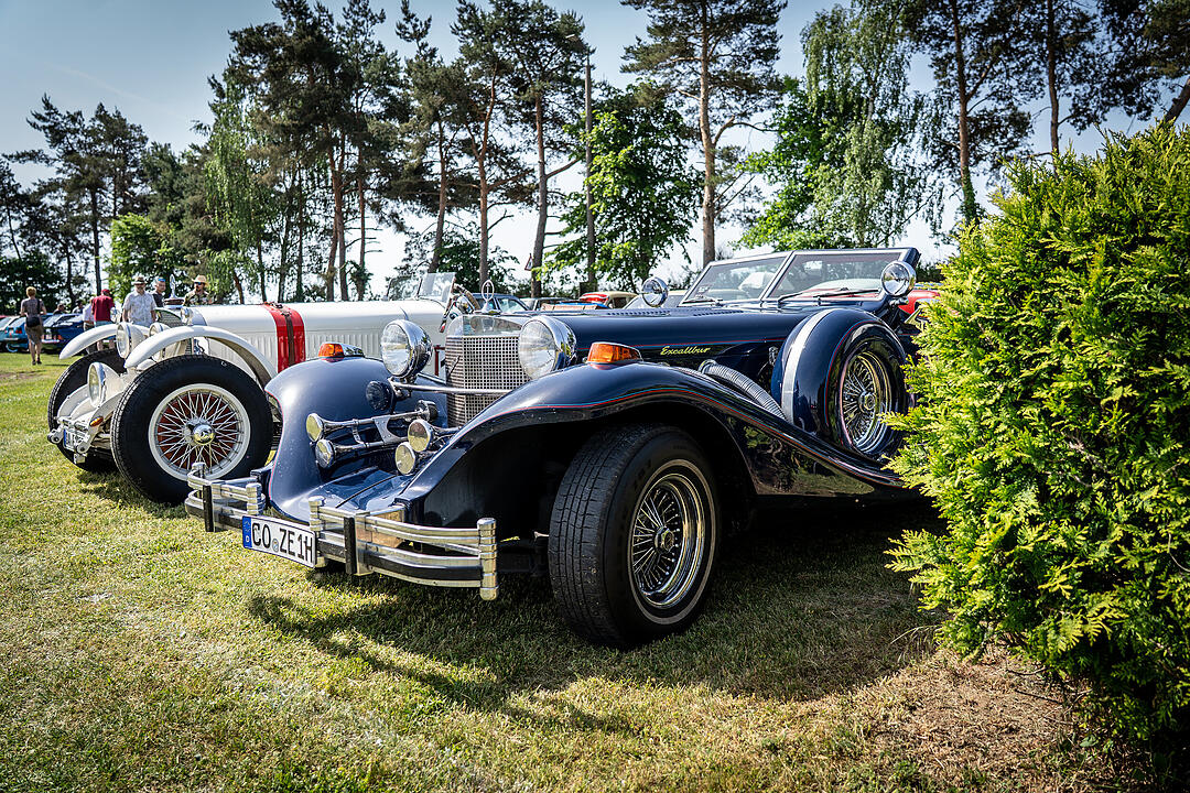 Treffen für PKW/Traktoren und Motorräder bis Baujahr 1996. Treffen für PKW/Traktoren und Motorräder bis Baujahr 1996.