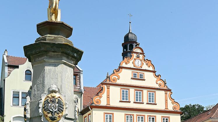 Bad Rodach: Nach Absage des Marktplatzfestes - Stadt l&auml;dt B&uuml;rger zu Mitbring-Picknick ein