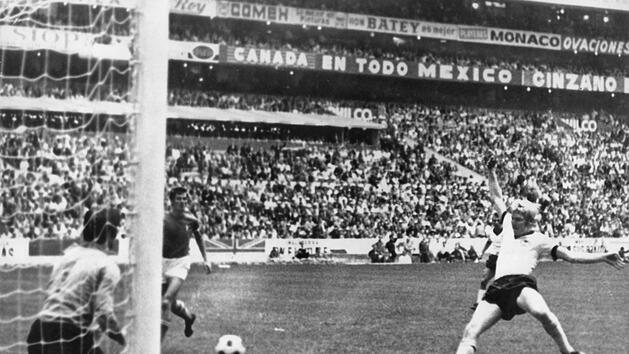 Ex-Nationalspieler Karl-Heinz Schnellinger im Alter von 85 Jahren gestorben