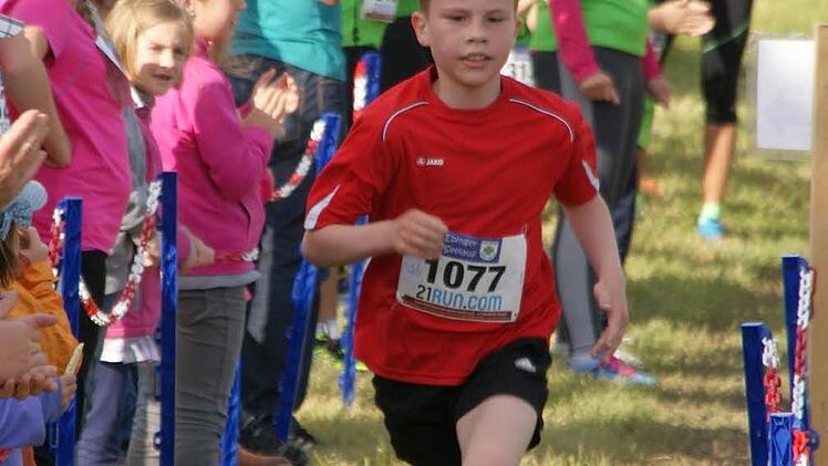 Marco Lang beim Zieleinlauf Foto: Dellermann