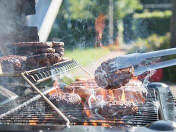 Garten, Grillen, Nachbarschaft
