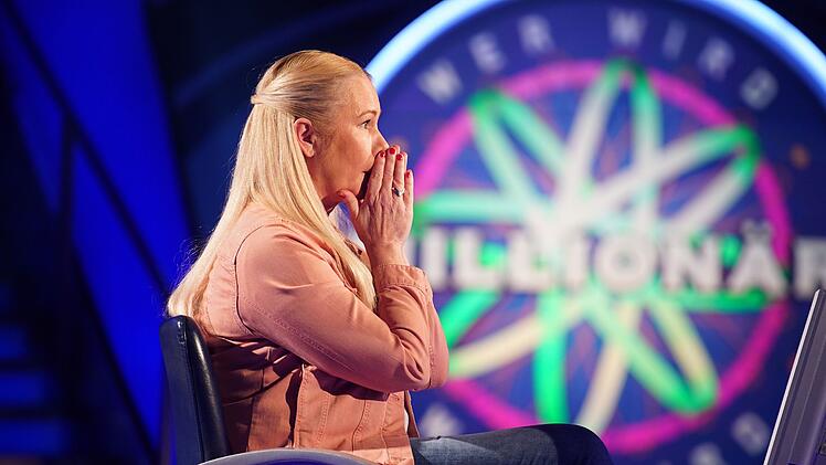 Wer wird Million&auml;r? Kandidatin Ester Gebhard verzweifelt &uuml;ber Quiz-Frage zu Bananen