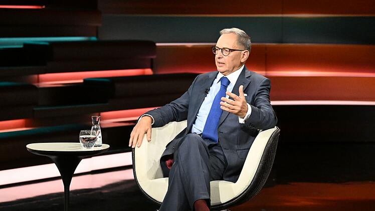 Jurist Matthias Herdegen erkl&auml;rte, warum ein Atomabkommen mit dem Iran nicht unbedingt eine Sicherheitsgarantie f&uuml;r Israel bedeute.