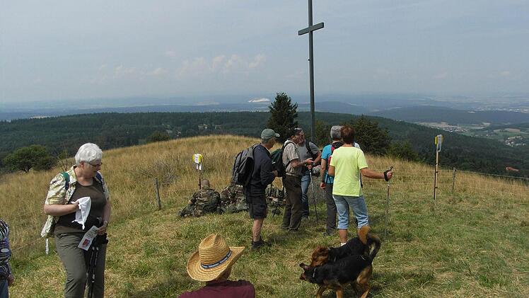 Dieser Ausblick liegt in der militärischen Sperrzone. Fotos: Joachim Rübel