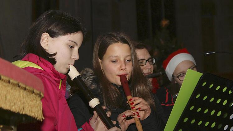 "Fröhliche Weihnacht" mit dem FlötenensembleRalf Naumann