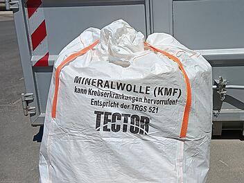 Landkreis Forchheim: Dämmmaterialien falsch angeliefert - Landratsamt weist auf Gefährlichkeit hin Landkreis Forchheim: Dämmmaterialien falsch angeliefert - Landratsamt weist auf Gefährlichkeit hin