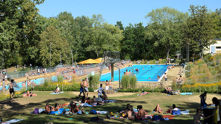 Freibad Gaustadt in Bamberg.