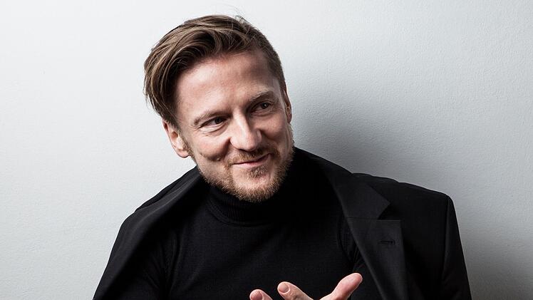 Gergen arbeitet bis heute als Regisseur f&uuml;r Oper, Operette und Musical.