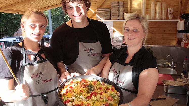 Auch in diesem Jahr wird das Team von "Süß und Pikant" mit veganen Spezialitäten auf dem Annafest vertreten sein.  Archivbilder: Josef Hofbauer