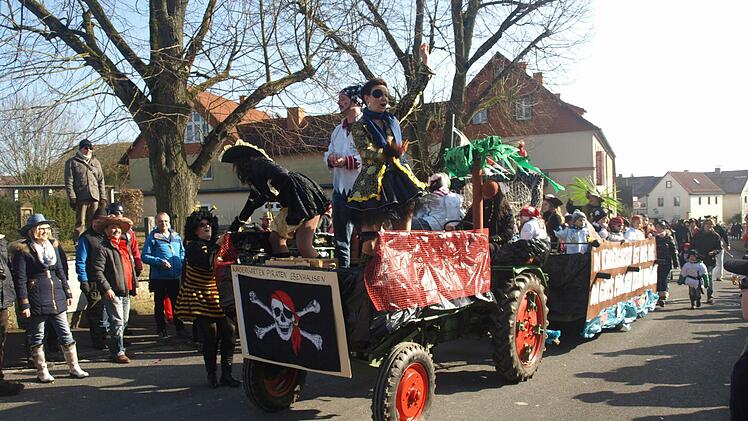 Faschingszug des FCSH Ebenhausen. Foto: Stefan Geiger