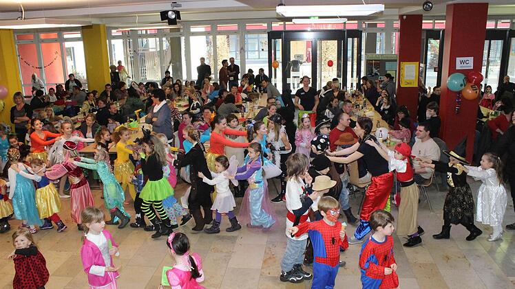 Beim Kinderfaschin in Ebermannstadt ging es hoch her.Fotos: fra-press
