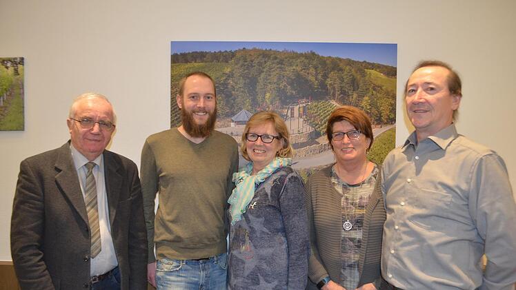 Die neu gewählte Führung der Eigenheimervereinigung Ramsthal (von links) Wahlleiter Georg Grempler, 2. Vors. Tobias Meierl, Schriftführerin Claudia Meierl, Vorsitzender Werner Liebenstein.  Foto: Andreas Lomb