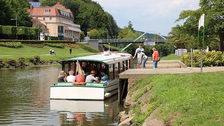 Die Dampferle-Fahrten waren gestern heiß begehrt. Foto: Ralf Ruppert