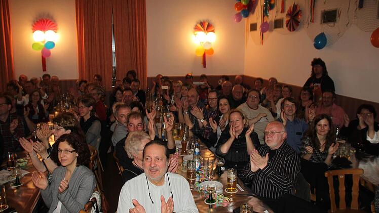 Blick in den Saal Foto: Jürgen Gärtner