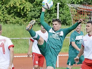 Trotz großen Einsatzes fuhr der TSV (hier Marco Konradi) ohne Punkt nach Hause.  Foto: Dirk Meier