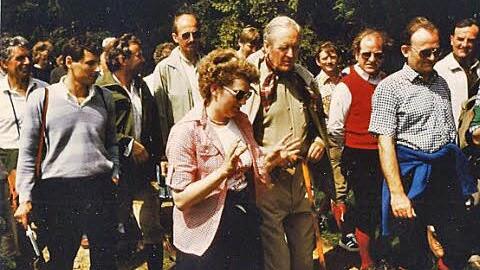 Wanderung mit dem Bundespräsidenten Karl Carstens (Fünfter von rechts) im Juni 1983 - die Danndorfer waren dabei. Foto: Archiv