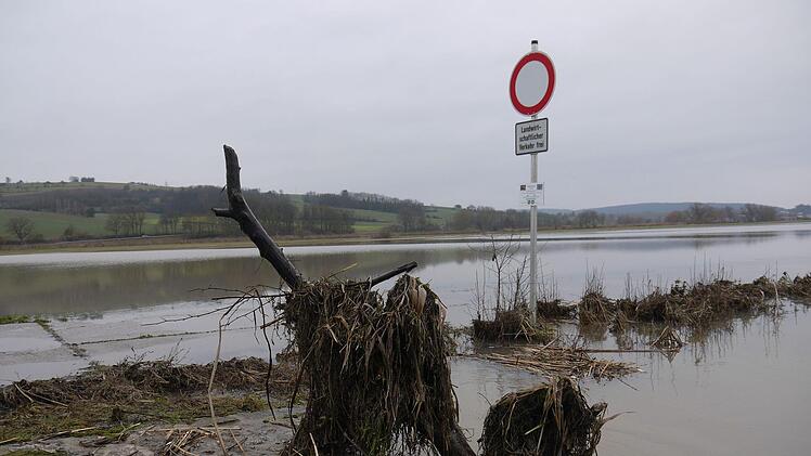 Nordlich von Lahm nach dem Hochwasser im Itzgrund