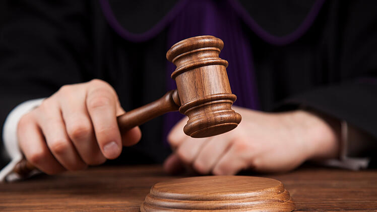 Richter, Gericht, Urteil