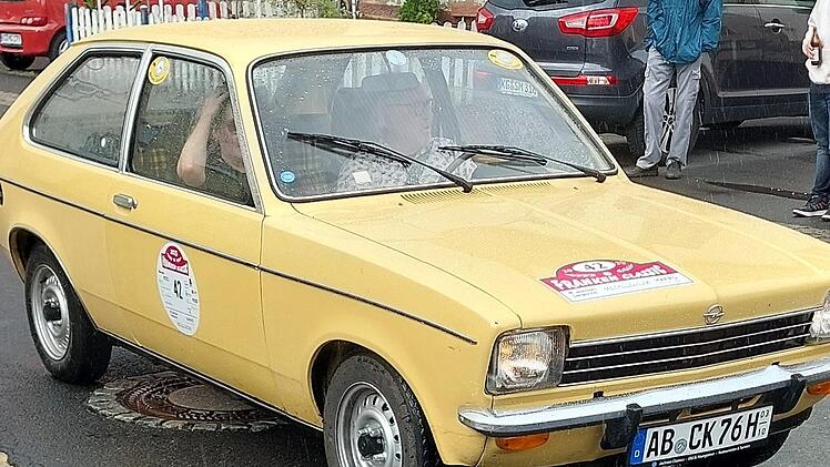 Kabarettist Urban Priol mit seinem Opel Kadett City, Baujahr 1976.