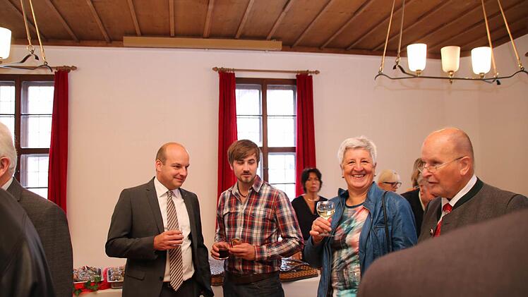 Empfang im Sitzungssaal. Foto: Heike Beudert