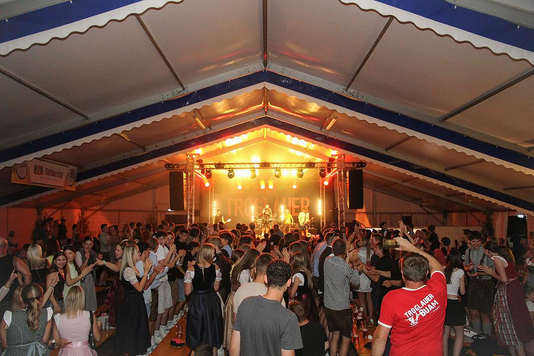 Super Stimmung beim Wiesenfest.