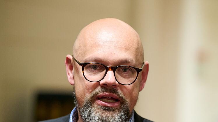 Linke-Fraktionsvorsitzender Tobias Schulze