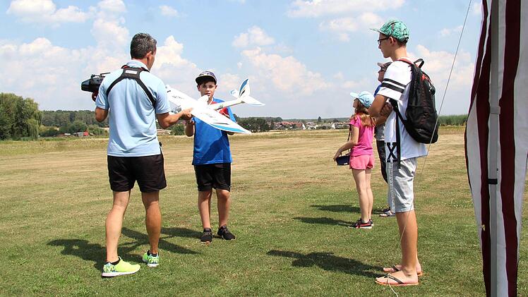 Eindrücke vom Modellflugtag   Foto: Richard Sänger