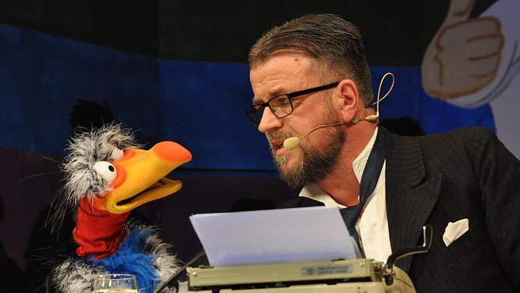 Thomas Werb glänzte als Dichter und Bauchredner.