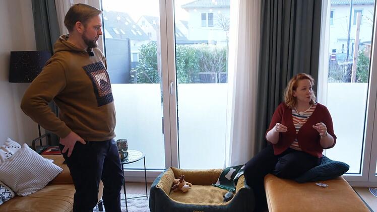 Malte und Alma m&ouml;chten dem Handicap-Hund ein neues Zuhause geben.