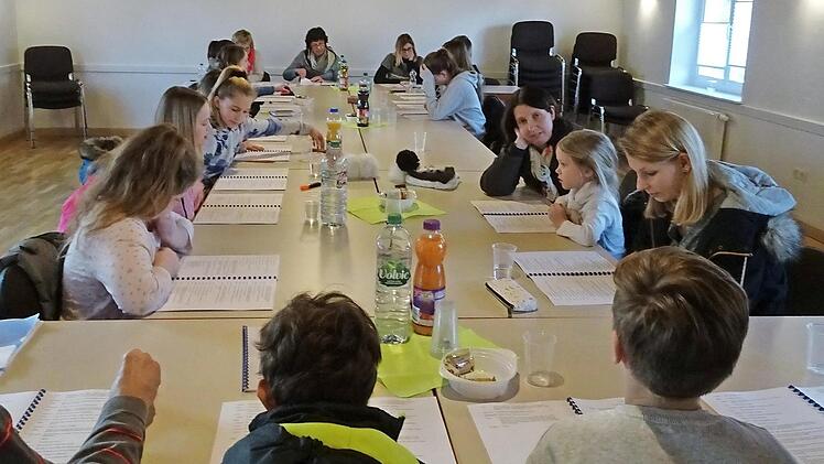 Im gro&szlig;en Stil finden momentan Proben f&uuml;r das diesj&auml;hrige Kindertheater "Aladin und die Wunderlampe" statt. Foto: privat