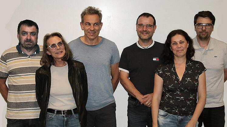 Der neue Vorstand von "Kaufhaus" Mürscht: Wolfgang Joa, Mia Hochrein, Arno Reuscher, Oliver Schikora, Christine Schikora und Martin Werner. Foto: Dieter Britz