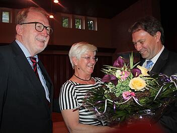 Klaus Löffler (r.) ist dankbar, Landratskandidat zu sein. Hans Michelbach (l.) wird wieder als Direktmandat bei der Bundestagswahl antreten. Gerda Hasselfeldt ist von beiden Parteikollegen überzeugt.  Foto: V. Schadeck
