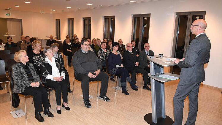 Waler Schweinsberg begrüßte zum Ehrungsabend.Foto: Ronald Rinklef
