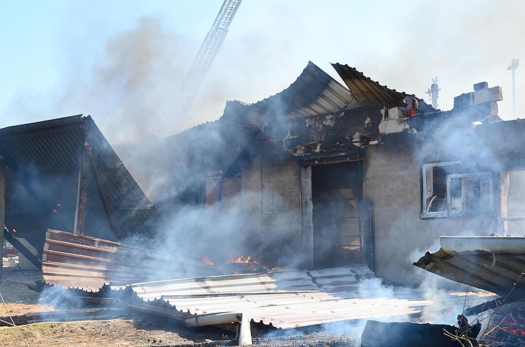 Feuer auf Aussiedlerhof
