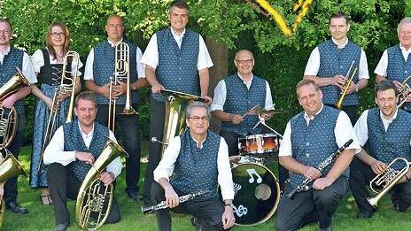 Die „Original Schwabachtaler Musikanten“ spielen zum Auftakt der 14. Neunkirchener Kulturtage böhmische Blasmusik.