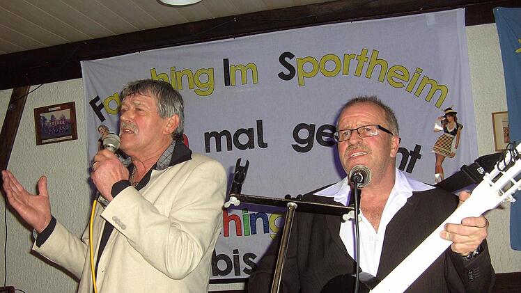 ie Amigos (von links: Kurt Weigand und Rainer Weis)  Foto: Udo Sell