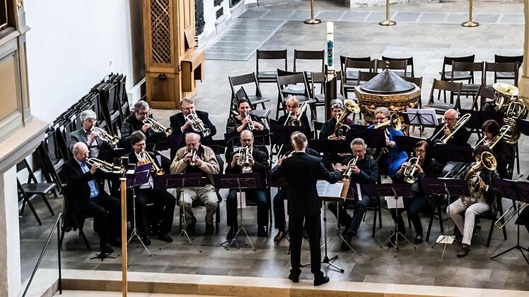 Als Eröffnungskonzert zur Landesausstellung musizierte der Posaunenchor St. Moriz unter Leitung von Peter Stenglein. Foto: Jochen Berger
