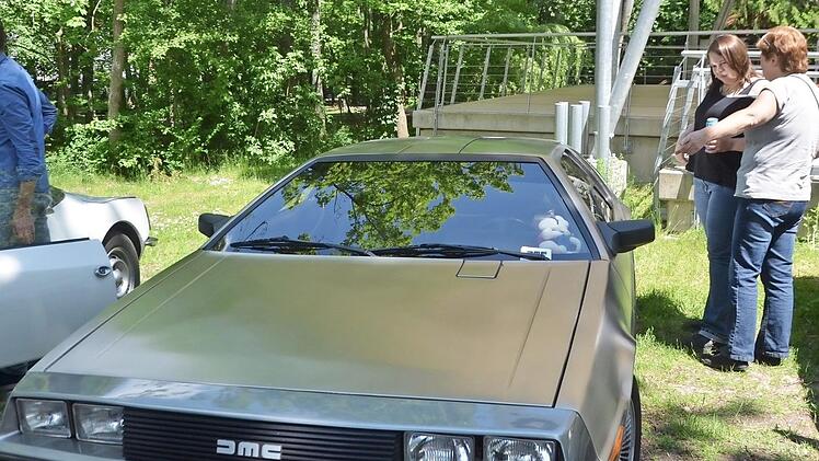 Das Auto aus "Zurück in die Zukunft": Der DeLorean wurde von 1981 bis 1982 gebaut. Es wurden nur 9000 Stück gefertigt.