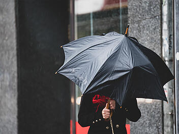 B&ouml;en, Regen und Sonnenschein: Wetter in Franken am Wochenende