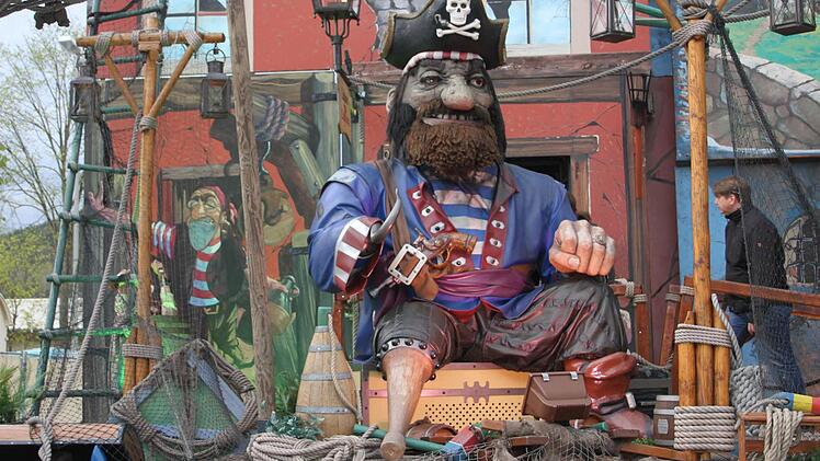Abenteuer im Piraten-Land: Hier begeben sich die Hobby-Piraten auf Schatzsuche und erleben allerlei Aufregungen. Foto: S onja Adam