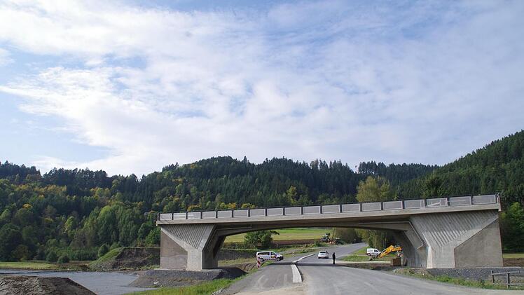 Bauarbeiten an der Umgehung Zeyern. Foto: Marco Meißner