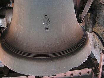 Glocke der Stadtpfarrkirche von Herzogenaurach Foto: Manfred Welker