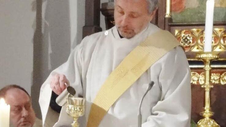 Diakon Uwe Holschuh gehört seit 1. Januar der Pfarreiengemeinschaft Ebern-Jesserndorf-Unterpreppach an. Beim Gottesdienst an Neujahr hat er sich den Katholiken vorgestellt. Foto: Johanna Eckert