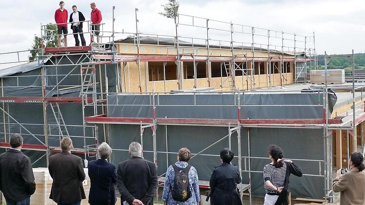 Hier wird entsteht viel Raum für die Mittagsbetreuung an der Stegauracher Schule. Foto: Hans Kurz