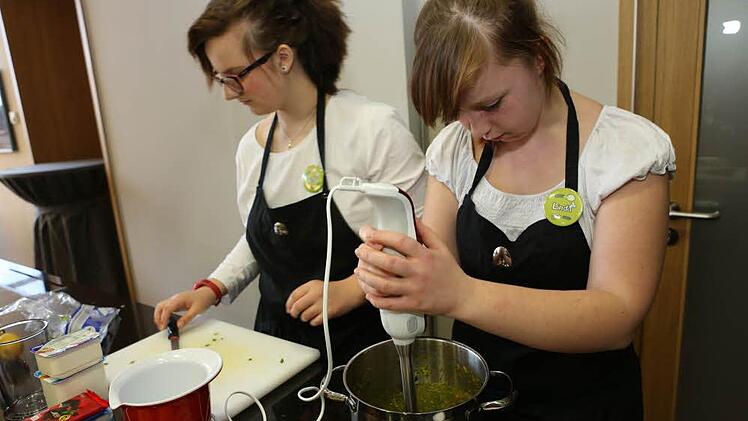 Impressionen vom ersten Kulmbacher Kochduell der Schulen Foto: Barbara Herbst