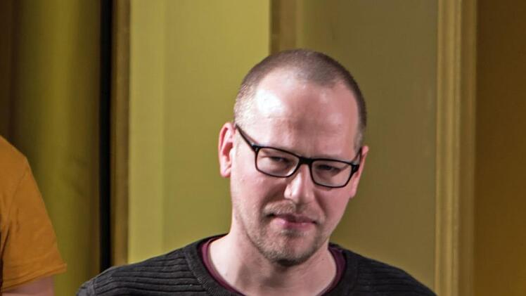 Proben-Impressionen aus dem Landestheater: Gast-Regisseur Felix Seiler (Foto) inszeniert die Coburger Erstaufführung des Musicals "Otello darf nicht platzen".Foto: Jochen Berger