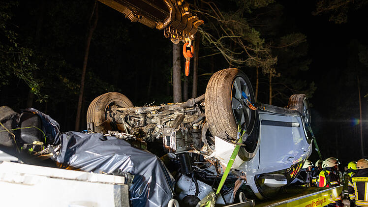 Unfall bei Birnbaum: 52-J&auml;hriger in Mittelfranken schwer verletzt