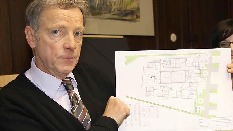 Ulrich Eberhard-Schramm bei der Präsentation der Pläne für das neue Behinderten-Förderzentrum Anfang der Woche.