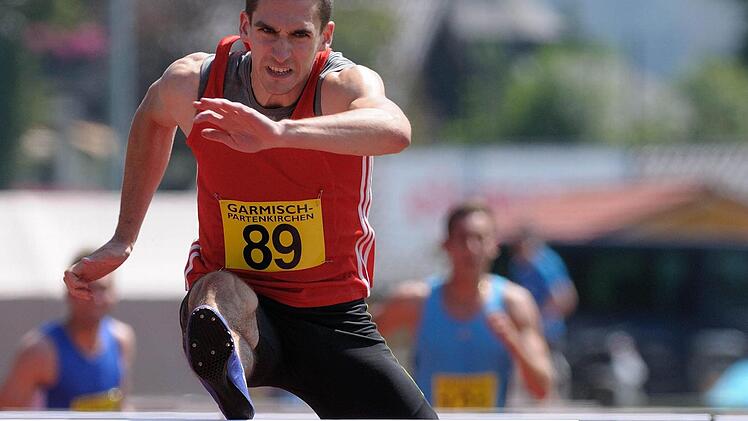 André Zahl stellte in Aichach zwei neue persönliche Bestmarken auf und belohnte sich mit Silber. Foto: Peter Müller